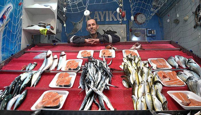 Ramazan geldi, balık fiyatları düştü