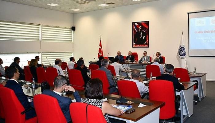 BİGALI FAHRETTİN AKÇAL KÜSİ TOPLANTISINA KATILDI