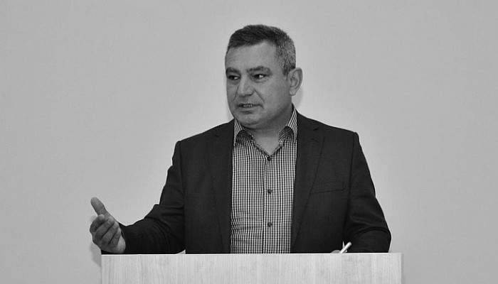 ” Biz bu mücadeleyi bu üniversite içerisindekiler ne derse desin yürüteceğiz”