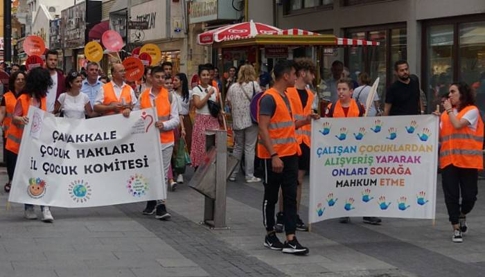 “Çocuk İşçiliğine Hayır”
