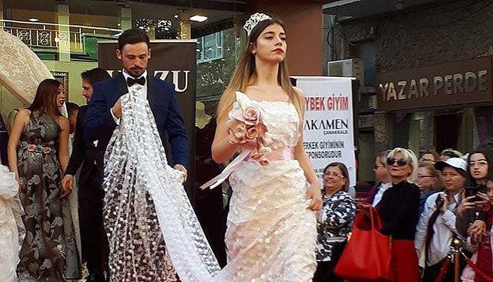 Çanakkale Çarşısına hareket geldi (VİDEO)