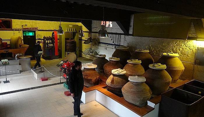 Zeytinyağının yüzlerce yıllık hikayesi müzede (VİDEO)