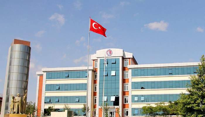 ÇOMÜ'de 39 Personel Daha Görevden Uzaklaştırıldı