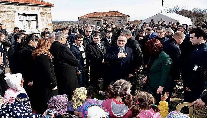 Deprem bölgesine 200 konteyner daha