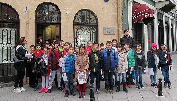 Bin 447 öğrenci müzeleri gezdi