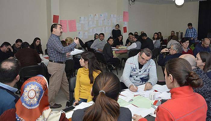 Proje hazırlama ve yürütme eğitimi