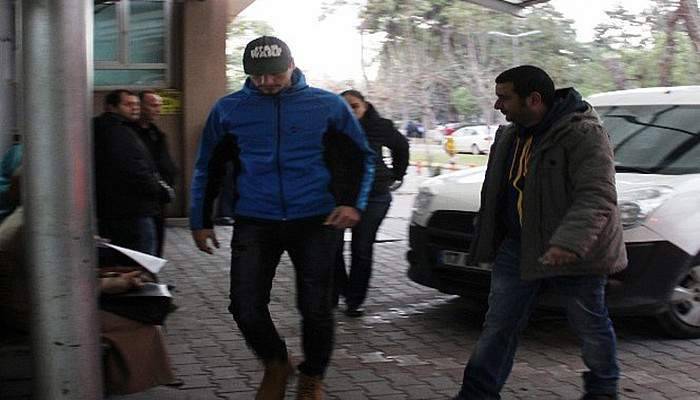 Kediye işkence yapanlar gözaltında