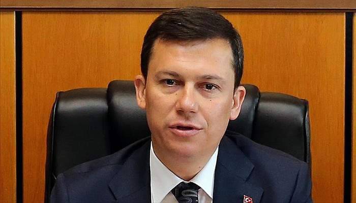 Çanakkaleli vekilin mecliste burnu kırıldı