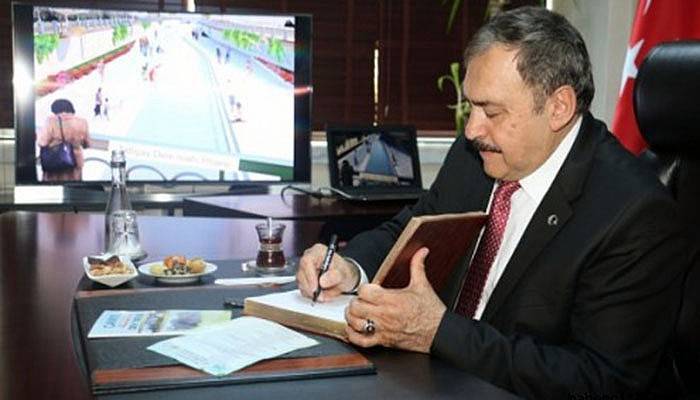 Bakan Eroğlu, Çanakkale için imzayı attı
