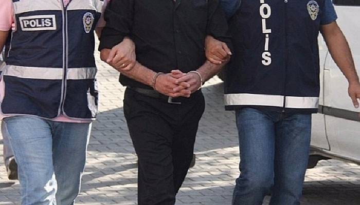 Çanakkale’de otomobil çaldıkları iddia edilen 3 kişi yakalandı