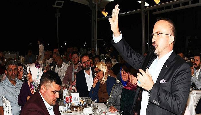“Yatırım olduğu halde oy alamadıysak aynaya bakmak durumundayız”
