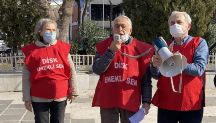 'Emeğin ve alınterinin hakkını alana dek bir adım geri çekilmek yok'