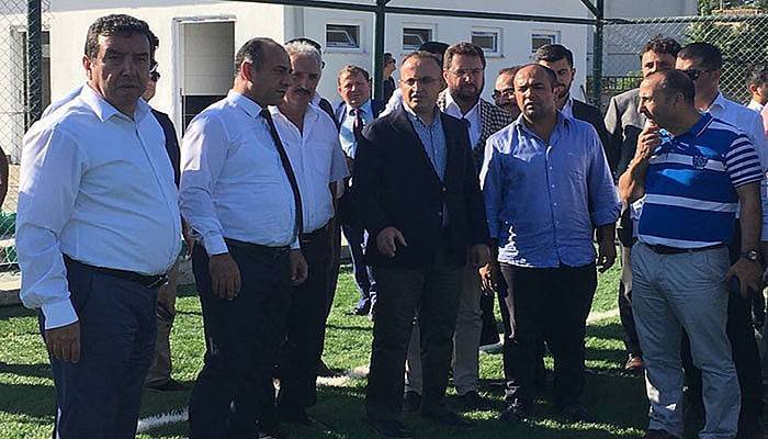 Turan Gökçeada Stadını Gezdi