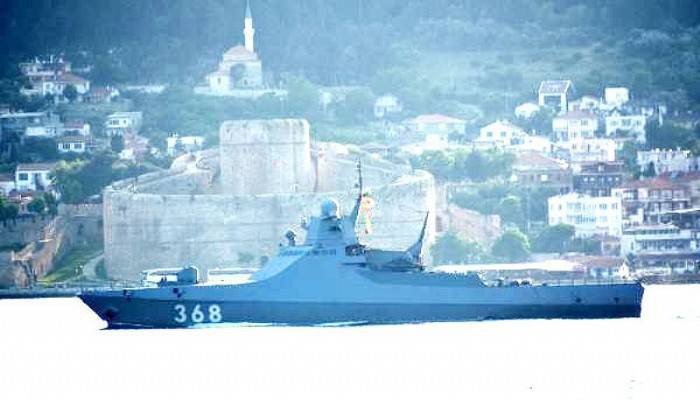 Rus Devriye Gemisi 'Vasily Bykov' Akdeniz'e İniyor