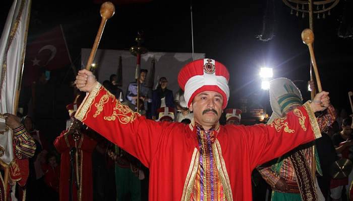 'Mehteranlı' Demokrasi Nöbeti