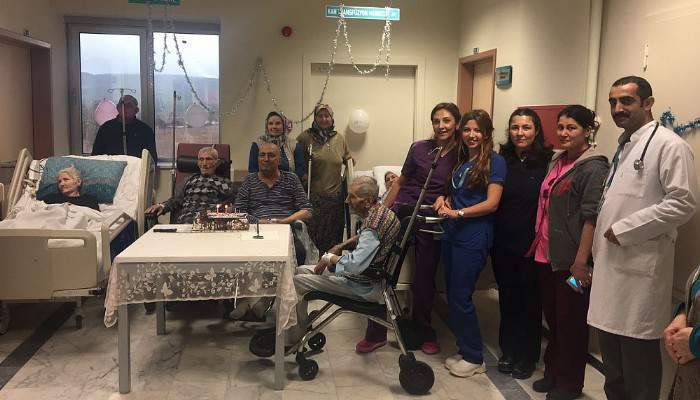 Hastalara moral kaynağı oluyorlar