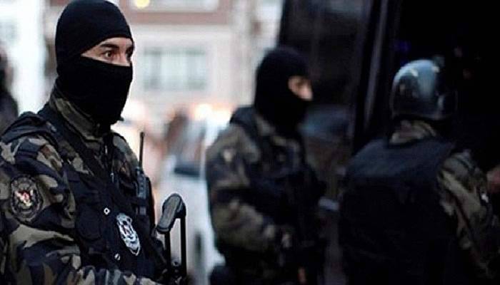 Havaalanında nefes kesen tatbikat
