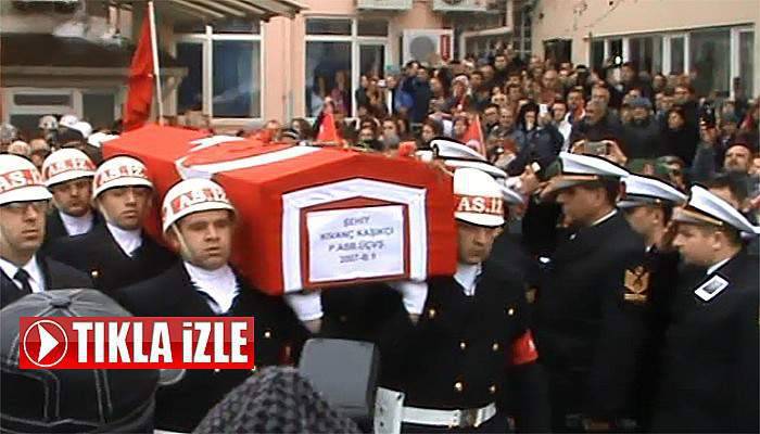 Çanakkale şehidini uğurluyor (VİDEO)