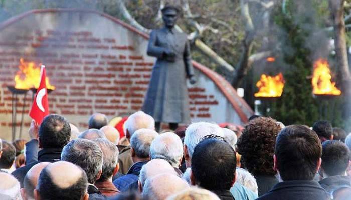 Saat 09:05’te zaman durdu! Çanakkale ATA’sını andı…