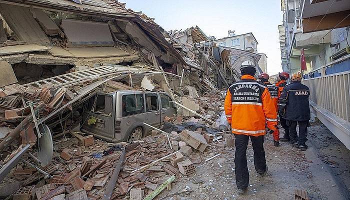 Çanakkale’den Elazığ’a yardım eli