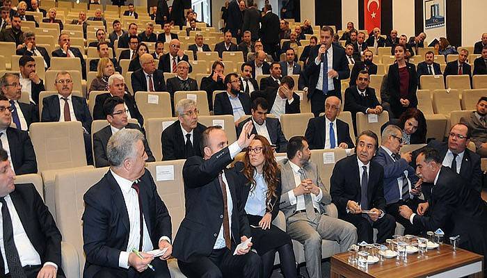 Bakan Arslan 'dan Çan-Çanakkale yolu sözü