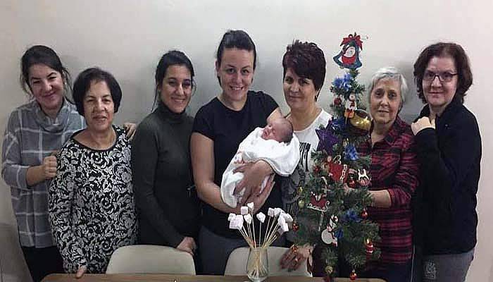 İyiki doğdun güzel anne