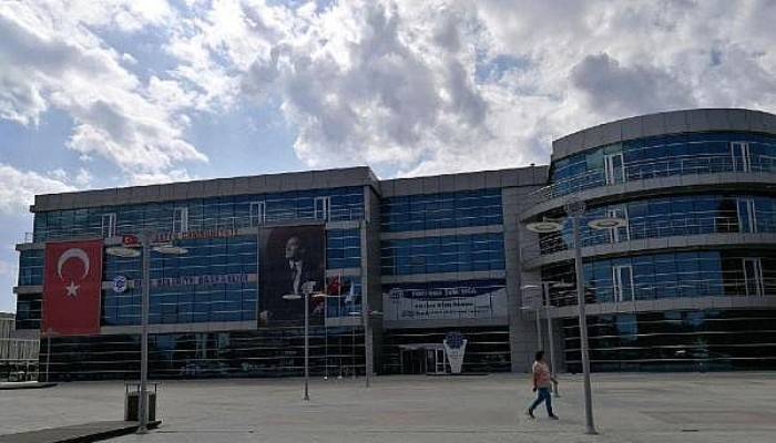 Biga Belediyesi çalışanı 6 kişi, FETÖ'den açığa alındı