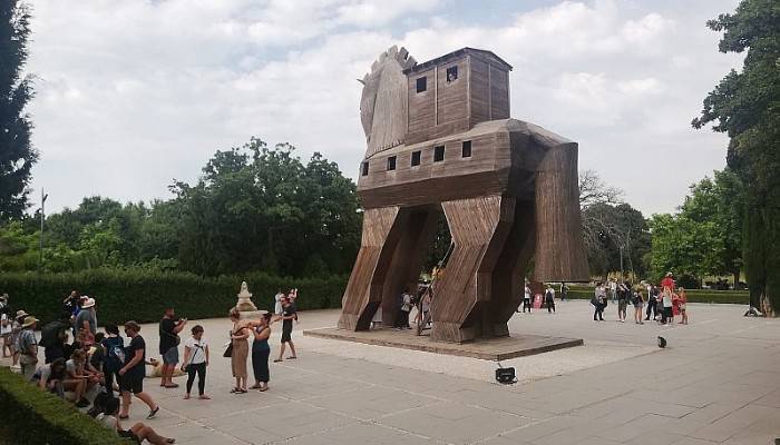 Bayram’da Troya ’ya Yoğun İlgi