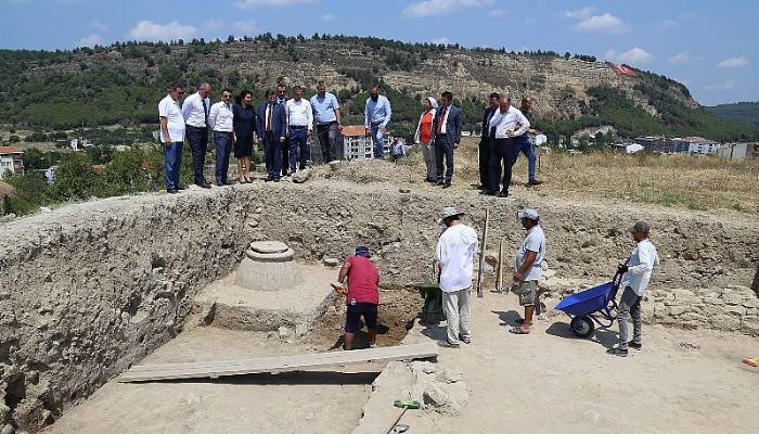Eceabat Maydos Höyüğünde Kazı Çalışmaları Devam Ediyor