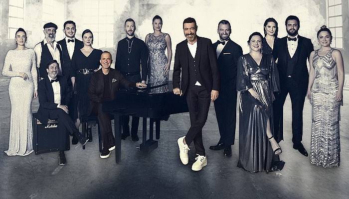 Tarık Sezer ve Hakan Altun ‘Son Şarkım’ parçasıyla bir arada