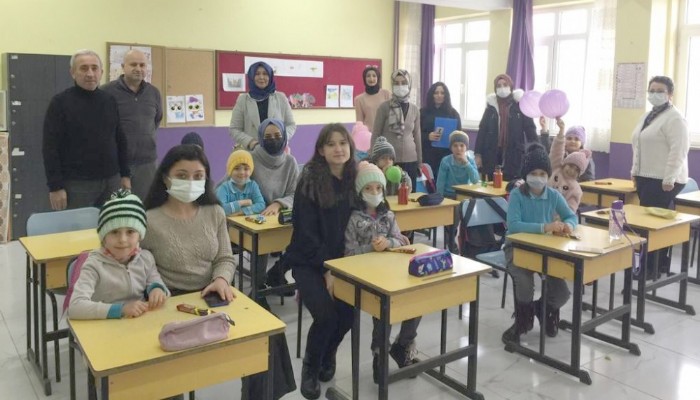 Öğrencilere Bere Ördüler