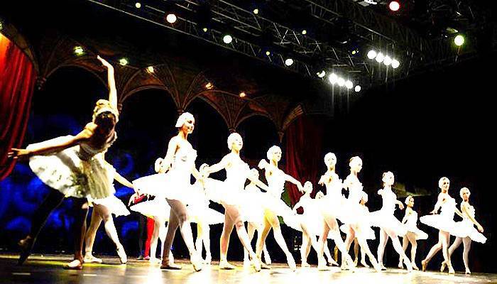 Troia festivali dolu dolu geçti