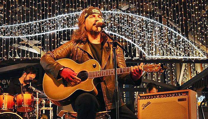 Çelik’ten muhteşem konser