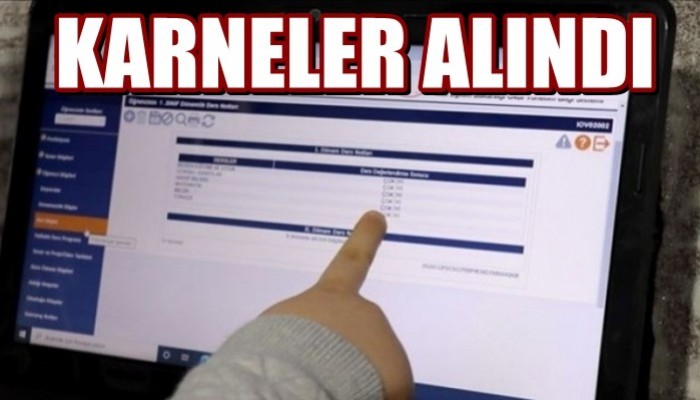 Öğrenciler Karnelerini Aldılar
