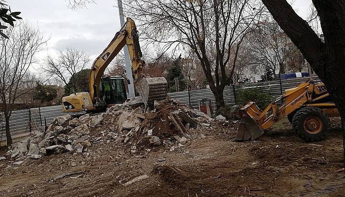 Barış anıtı kaldırıldı
