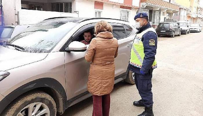 GELİBOLU’DAKİ YAZLIKLARINA GELEN VATANDAŞLARA SAĞLIK KONTROLÜ