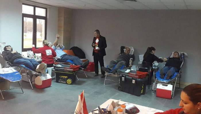 İl Özel İdaresi personelinden kan bağışı