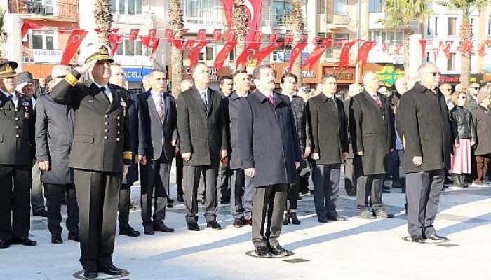 ÇANAKKALE DENİZ ZAFERİ’NİN 105’İNCİ YILI TÖRENLE KUTLANDI