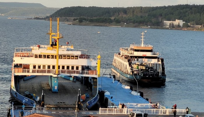 Gökçeada ve Bozcaada'ya yarınki bazı feribot seferleri iptal edildi (VİDEO)