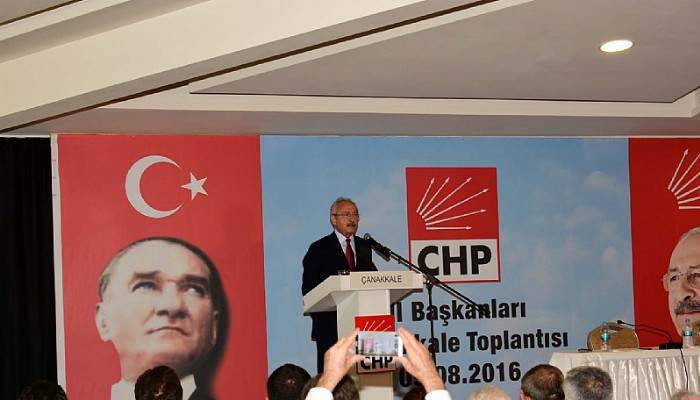 Tüm Siyasal Parti Liderleri Yenikapı'da Olmalıydı