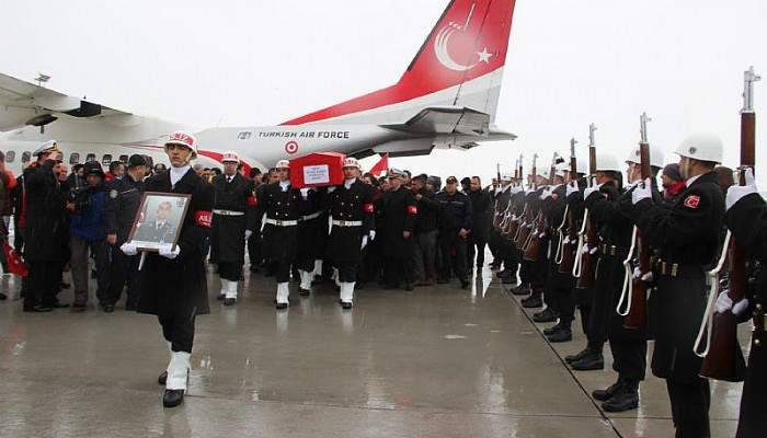 Bakan Çelik, Şehit Astsubay Kaşıkçı'nın cenaze törenine katılacak
