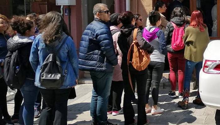 Şener Şen’in tiyatro biletlerine büyük ilgi