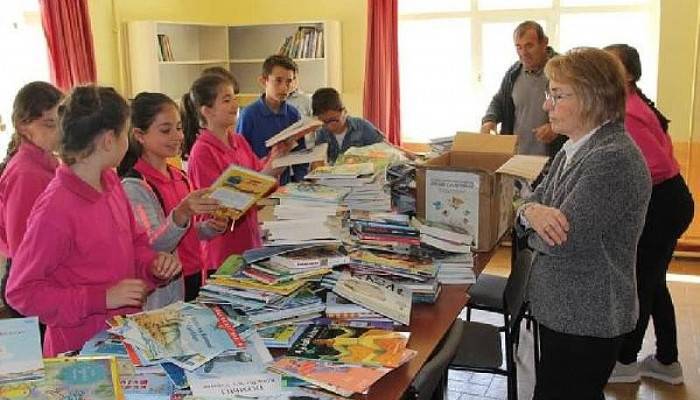 1915 Çanakkale Köprüsü Yüklenici Firması, Okullara Kitap Bağışında Bulundu