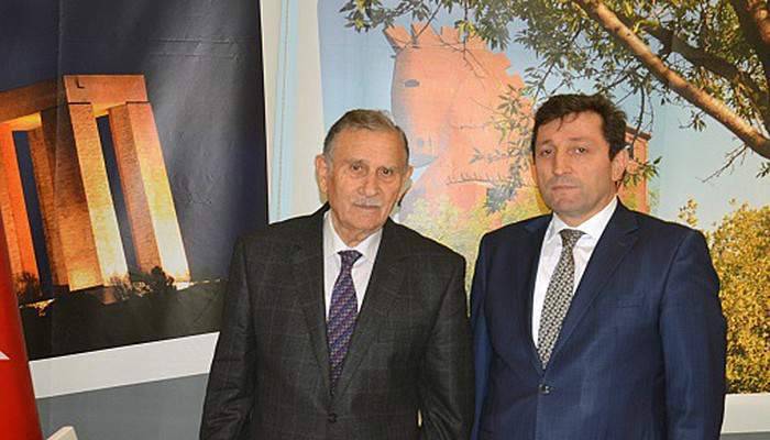 Eski Başbakan'dan Vali Tavlı'ya ziyaret