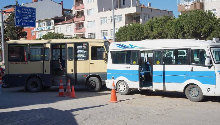 Lapseki’de öğrenci servis ücretleri belirlendi