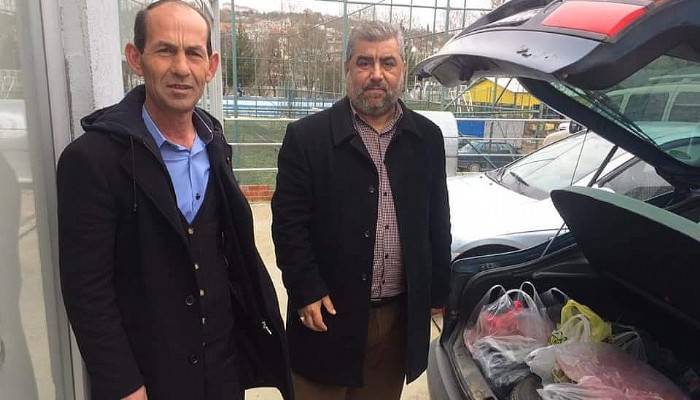 SAVAŞTEPE KÖY MUHTARI YAŞLILARIN TÜM İHTİYAÇLARINI KARŞILIYOR