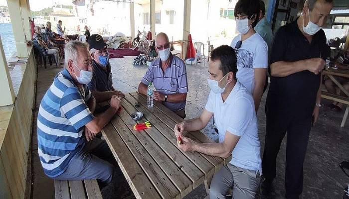 VALİ İLHAMİ AKTAŞ, BİGA KEMER KÖYÜ’NDE VATANDAŞLARLA BİR ARAYA GELDİ