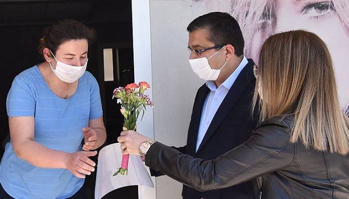 Bu süreçte de tedbirleri elden bırakmamak gerekiyor