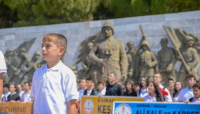 İlk dersi Şehitler Abidesi’nde işlediler