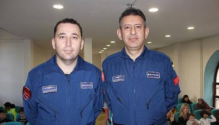 ÇANAKKALE’DE ÖĞRENCİLER İHA’LAR HAKKINDA BİLGİLENDİRİLDİ